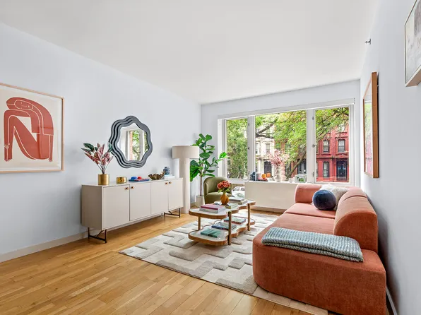 545 Washington Avenue image 1 of 10