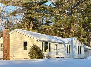 75 Gunn Rd, Southampton, MA 01073