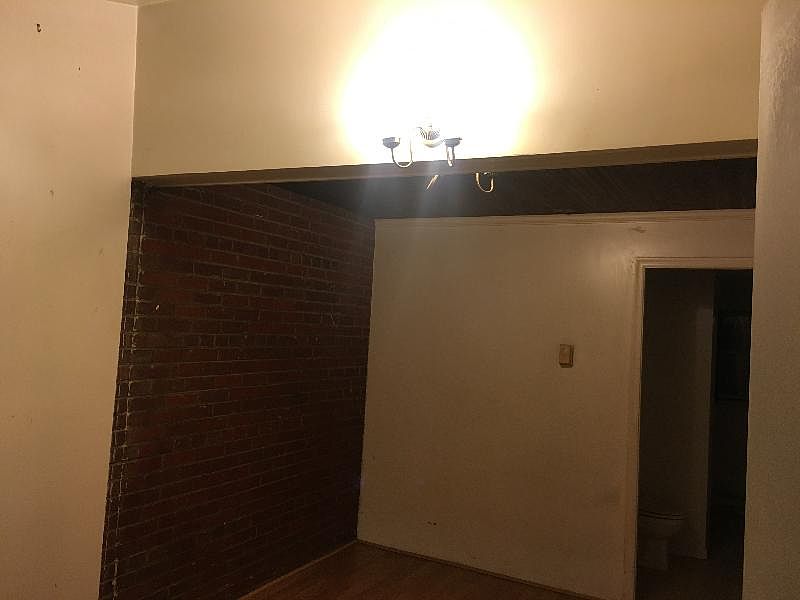1st image of 1027 19th St S #1