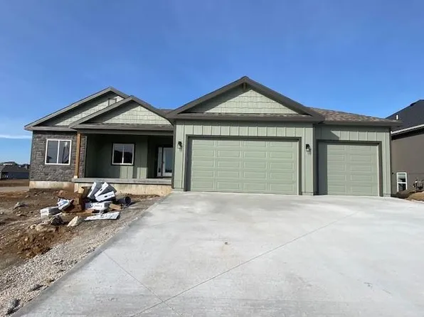 20936 W 188th Ter, Spring Hill, KS 66083