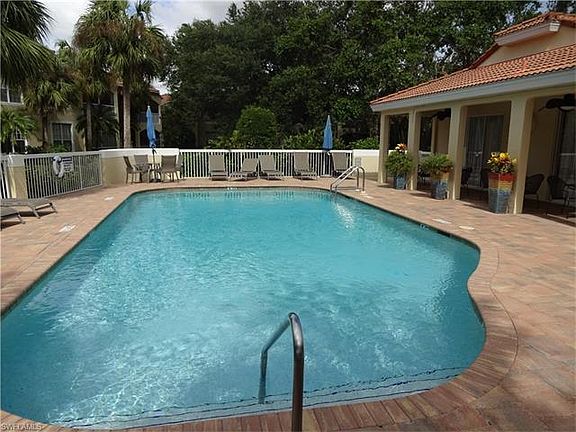 2nd image of 81 Silver Oaks Cir APT 7202