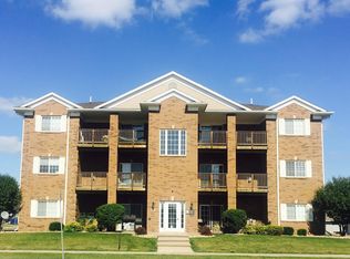460 N Kansas Ave #8, North Liberty, IA 52317