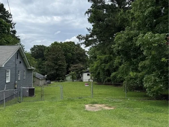 2118 5th St E, Tuscaloosa, AL 35404