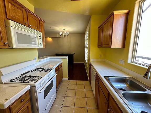 2nd image of 25126 Angelina Ln #9