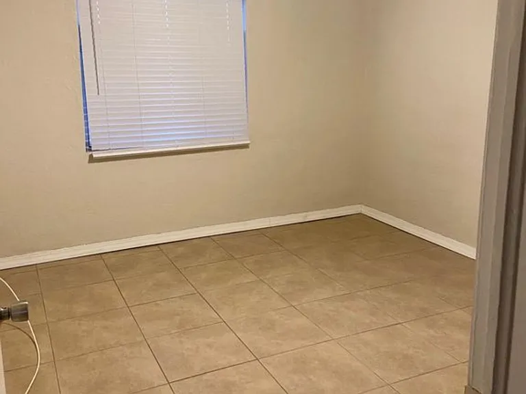4031 Mobile Ave — Photo 1