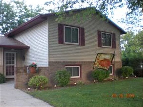 2nd image of 2008 GREENWOOD Drive