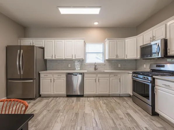 6319 Parliament Dr, Austin, TX 78724