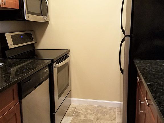 3rd image of 43 Van Wagenen Ave #201