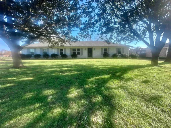 2230 Cloyd Blvd, Florence, AL 35630