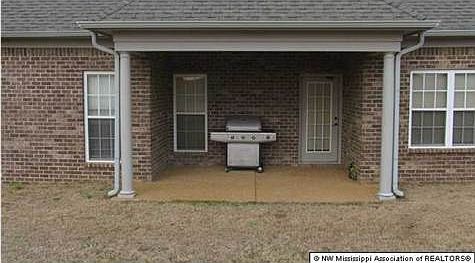 4th image of 107 Cambridge Cv