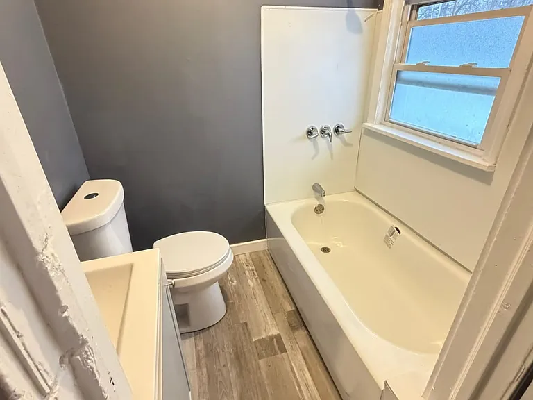 3605 E 76th St #3605 — Photo 11