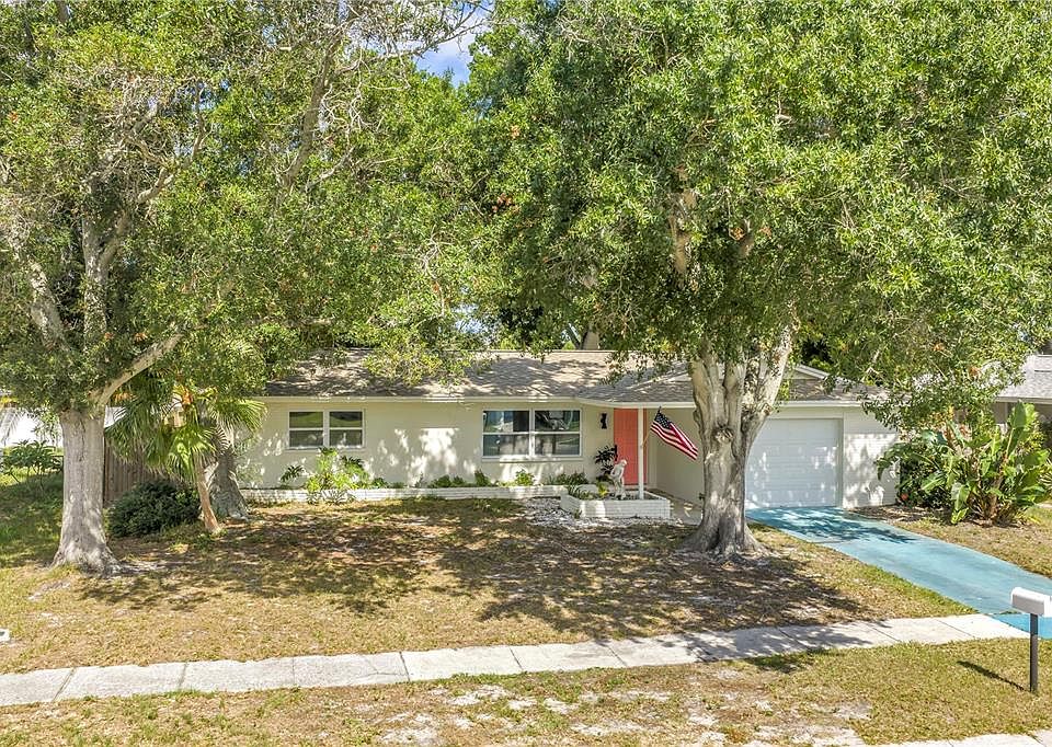 1st image of 11478 Imperial Grove Dr E
