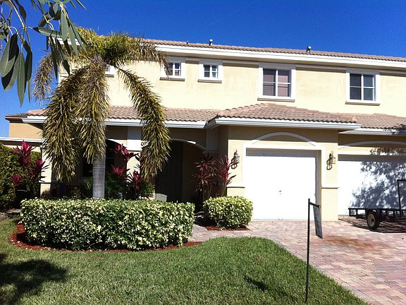 2nd image of 965 NW 204th St