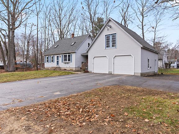 2nd image of 28 Brunelle Avenue