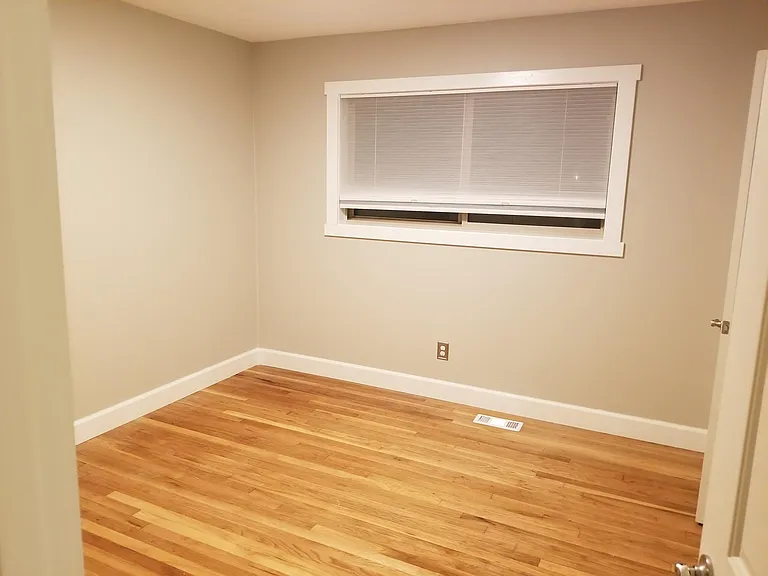 13100 NW Westlawn Ter — Photo 1