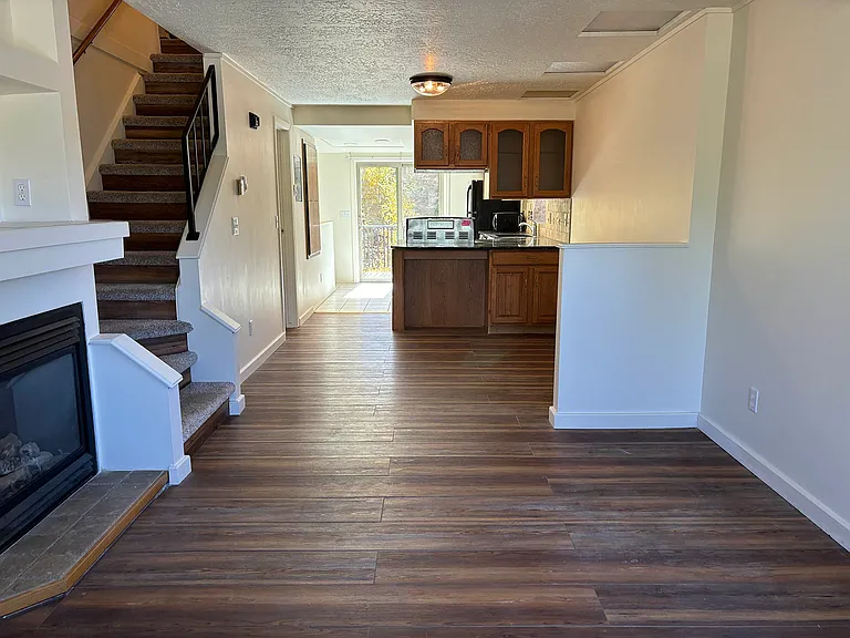1601 Woodbridge Ct #1601 — Photo 14