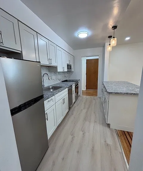 Clinton Place — Photo 13