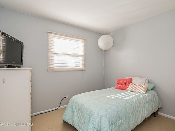 2nd image of 18642 W Pamela Pl