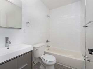 20 Menahan St APT 1L, Brooklyn, NY 11221