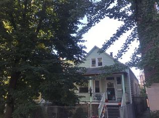 1967 W Farragut Ave, Chicago, IL 60640