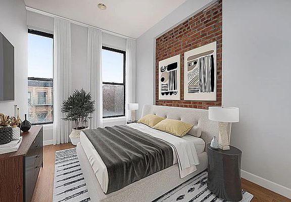 4th image of 310 Tompkins Ave #4A