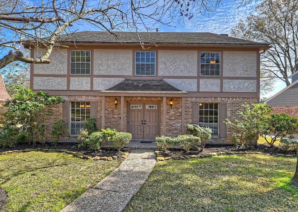 1st image of 1731 Valley Vista Dr