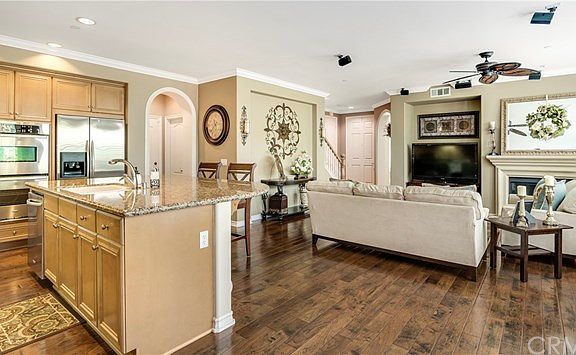 Stunning hardwood maple floor