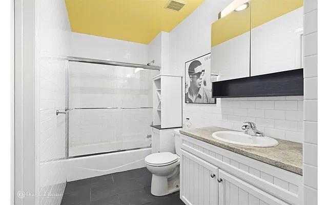 Rented by Douglas Elliman | media 1