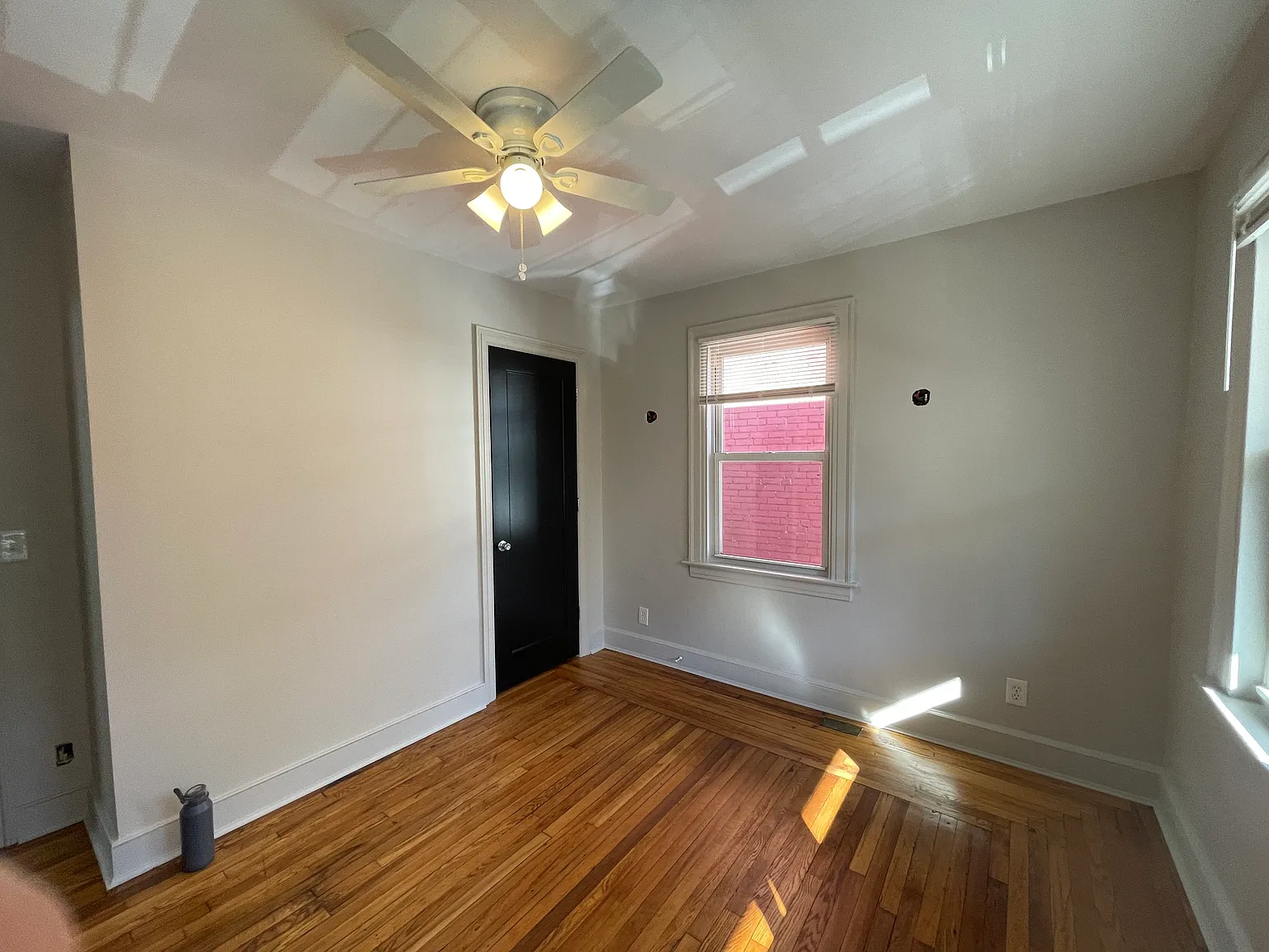 123 Sylvan Ave — Photo 4