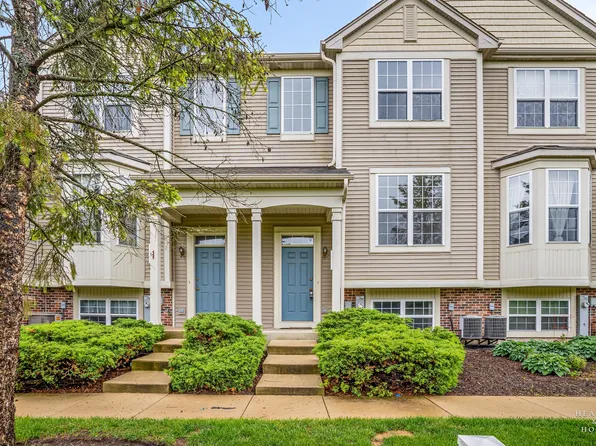 31782 N Pineview Blvd, Lakemoor, IL 60051