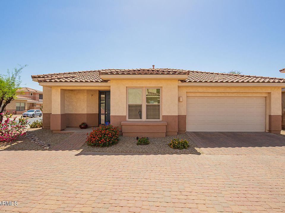 1st image of 13562 W CYPRESS Street