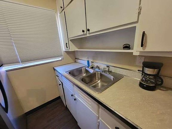 4th image of 58 W Nottingham Rd