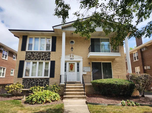 4617 Grove Ave APT 1S, Brookfield, IL 60513