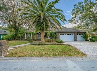 2807 Barret Ave, Plant City, FL 33566