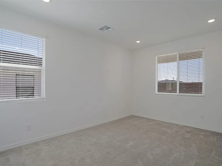 1275 Leo Ln — Photo 12
