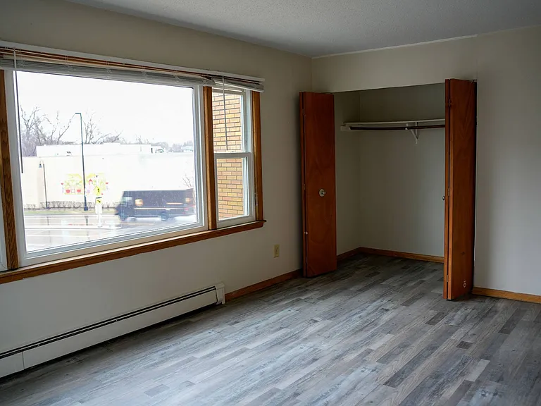 6345 Lyndale Ave S — Photo 30
