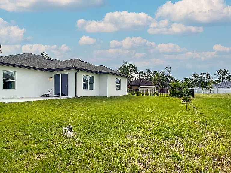 2109 Nordendale Blvd — Photo 38