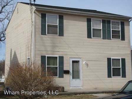 1st image of 325 N Jefferson St