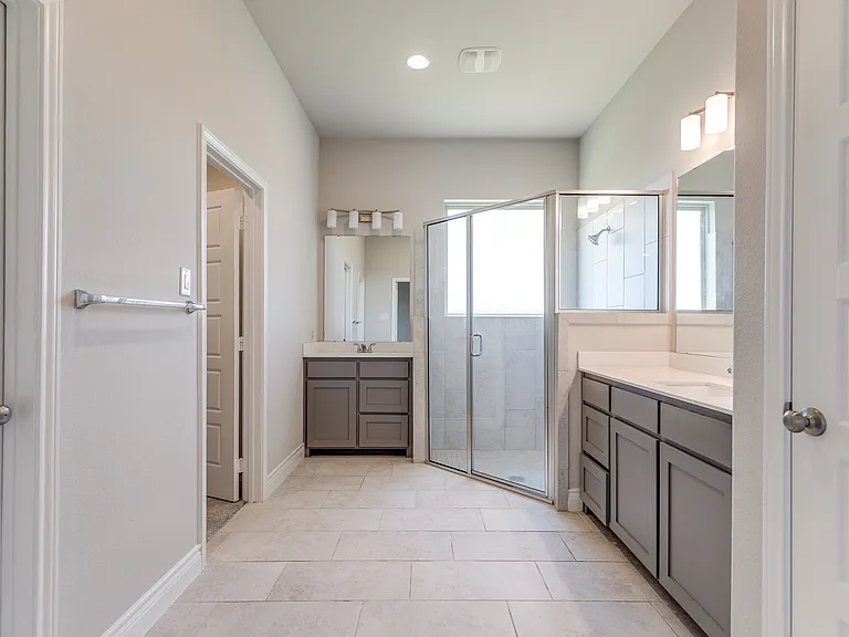 9504 Longhorn Ln — Photo 22
