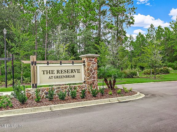 3rd image of 717 BRAMBLY VINE Drive
