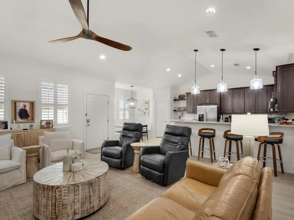 846 Cannon Ln, Destin, FL 32541