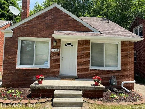 9642 Chatham, Detroit, MI 48239