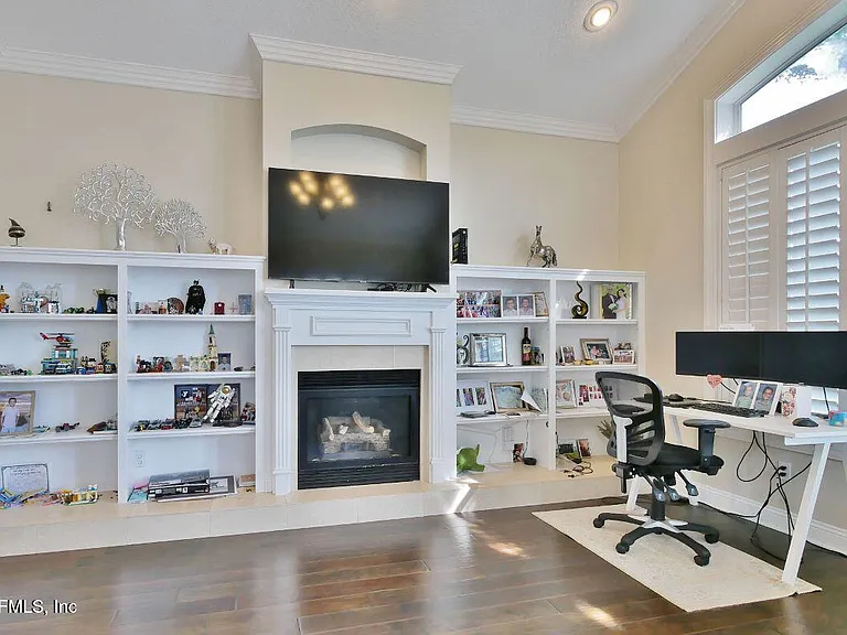 141 Deer Cove Dr — Photo 8