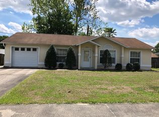850 Village Lake Dr N, Deland, FL 32724