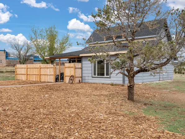 33 Equestrian Trl, Edgewood, NM 87015