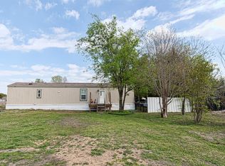 852 Preston Rd, Red Oak, TX 75154