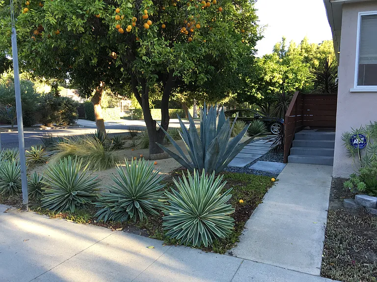 4231 Alcove Ave — Photo 13