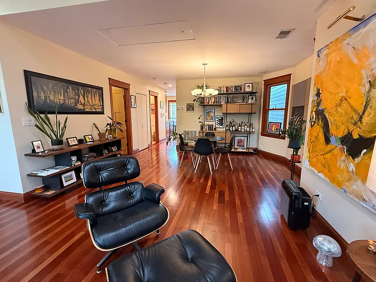 2847 N Sacramento Ave #2 — Photo 8