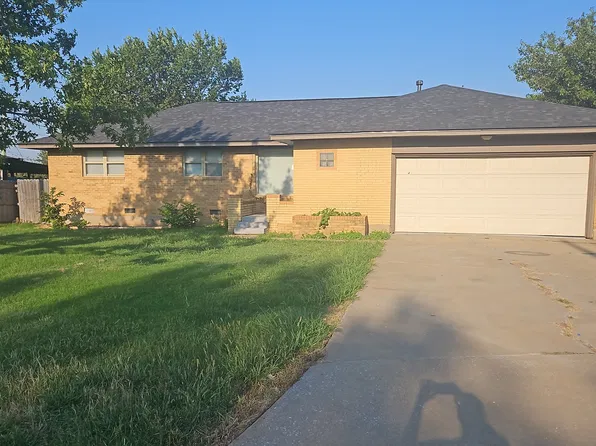 2227 NW Baltimore Cir, Lawton, OK 73505
