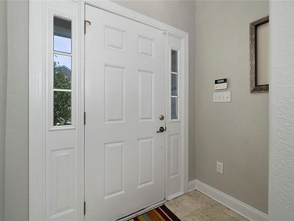 3rd image of 4504 Barkingdale Dr